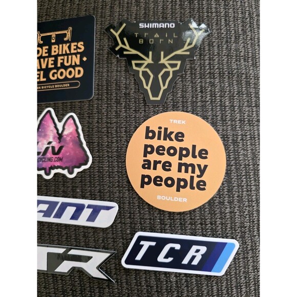 10x Biking Cycling Outdoor Stickers Mixed Lot Liv Shimano XTR Trek Boulder Giant - Picture 2 of 5
